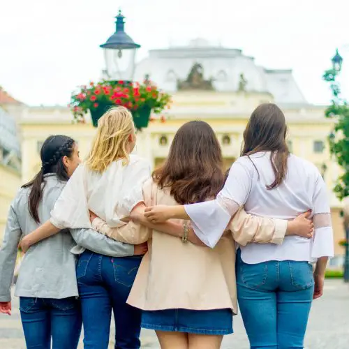 Friendship Lessons You Learn In Your Twenties
