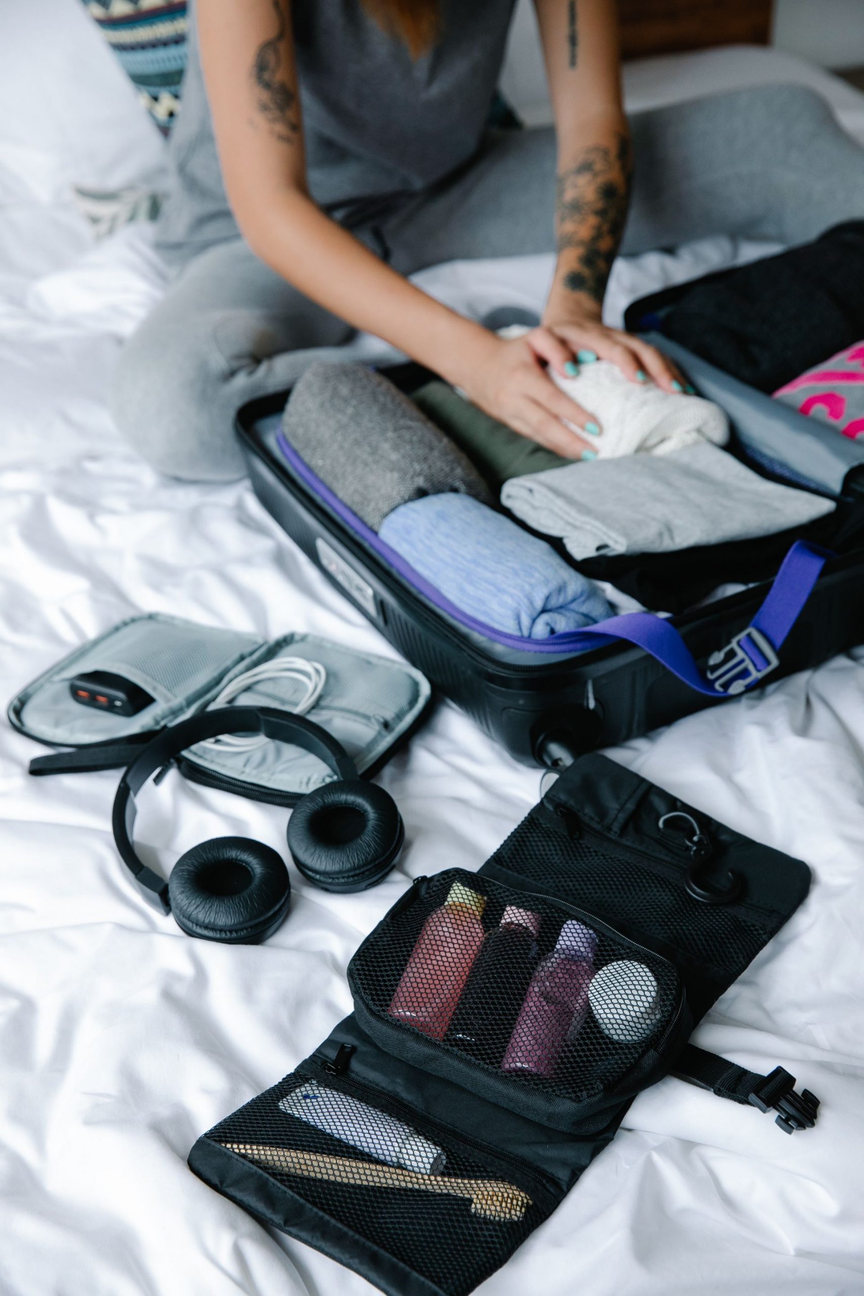 18 Must-Have Travel Accessories for Women - Europe Up Close